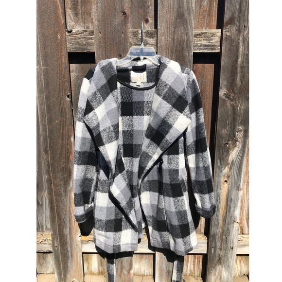 A New Day Plaid Coat - Picture 3 of 8